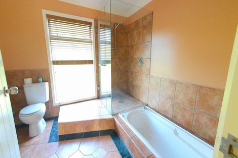 Photo of property in 268 Matua Road, Kumeu, 0891