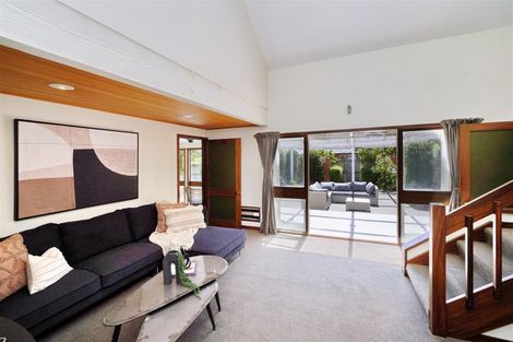 Photo of property in 70b Avonhead Road, Avonhead, Christchurch, 8042