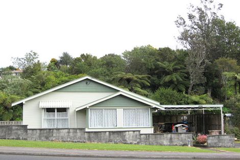 Photo of property in 68 Seaview Road, Marfell, New Plymouth, 4310