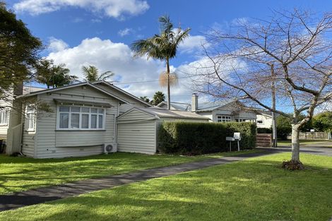 Photo of property in 11 Hazelmere Road, Sandringham, Auckland, 1025
