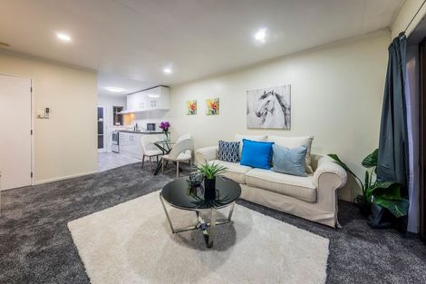 Photo of property in 1/13 Heron Place, Pakuranga Heights, Auckland, 2010