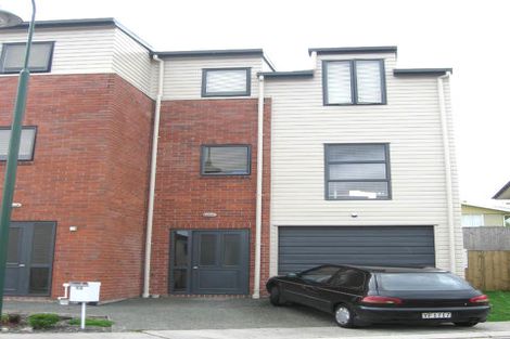 Photo of property in 13 Barnea Circle, Glen Eden, Auckland, 0602