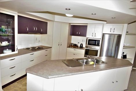 Photo of property in 7 Rochfort Place, Westport, 7825