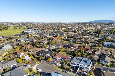 Photo of property in 20 Burn-murdoch Street, St Andrews, Hamilton, 3200