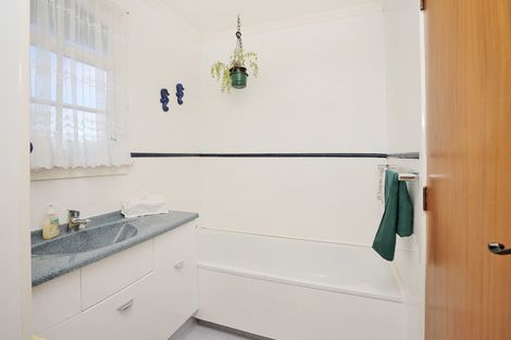 Photo of property in 1/677 Tay Street, Hawthorndale, Invercargill, 9810