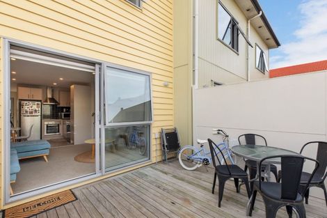 Photo of property in 33/11 Ray Small Drive, Papakura, 2110