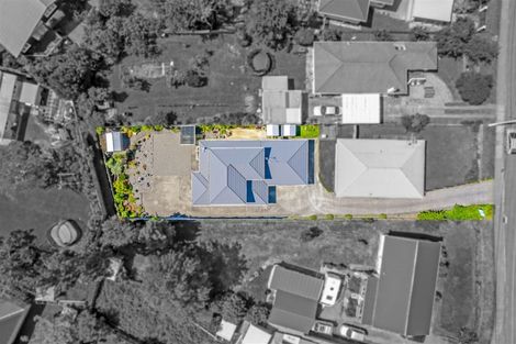 Photo of property in 25a Pinehaven Road, Pinehaven, Upper Hutt, 5019