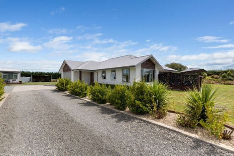 Photo of property in 1378 Poyntzs Road, West Eyreton, Rangiora, 7475
