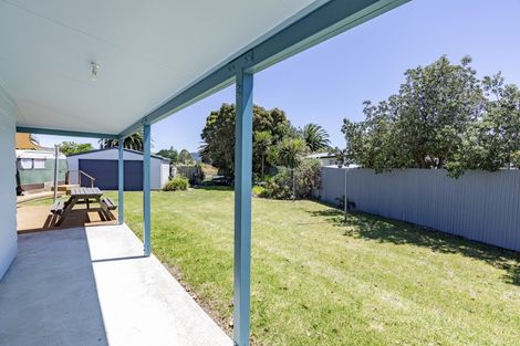Photo of property in 9 Te Paerahi Road, Porangahau, 4293