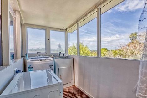 Photo of property in 42 Park Road, Glenfield, Auckland, 0629