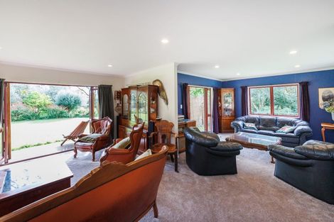 Photo of property in 220 Valley Views, Fitzherbert, Palmerston North, 4472