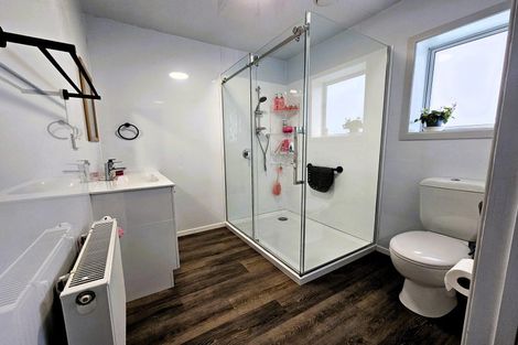 Photo of property in 10 Rimu Street, Kaka Point, Balclutha, 9271