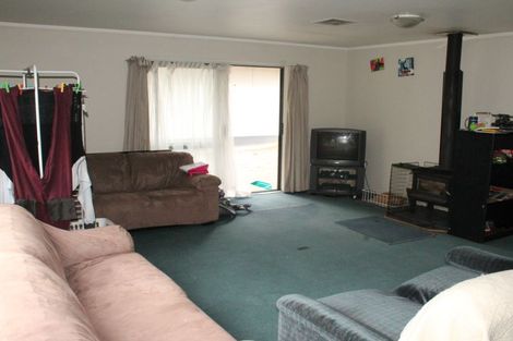 Photo of property in 2/10 Rotokawa Street, Taupo, 3330