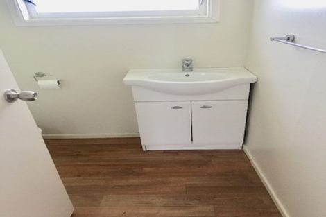 Photo of property in 18 Wakelin Road, Mangere East, Auckland, 2024