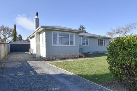Photo of property in 18 Brooklyn Road, Carterton, 5713
