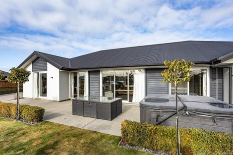 Photo of property in 70 Watkins Drive, Rangiora, 7400