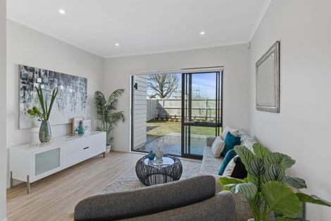 Photo of property in 62 Te Napi Drive, Takanini, 2112