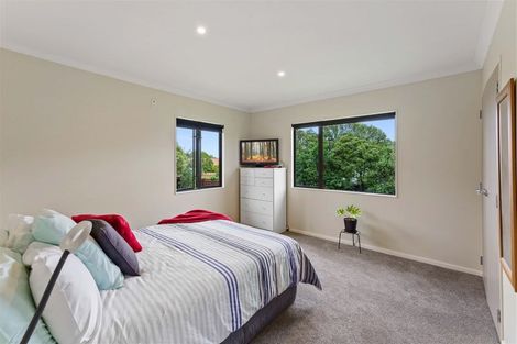 Photo of property in 37 Huia Street, Waikanae, 5036