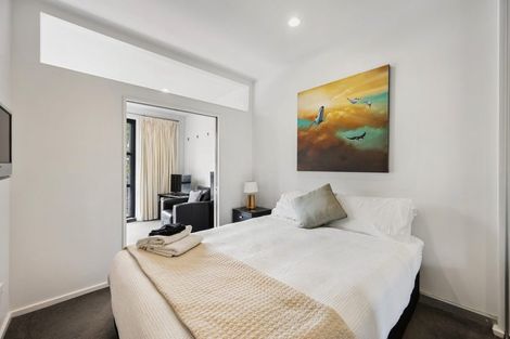 Photo of property in Atrium Apartments, 3n/154 The Terrace, Wellington Central, Wellington, 6011