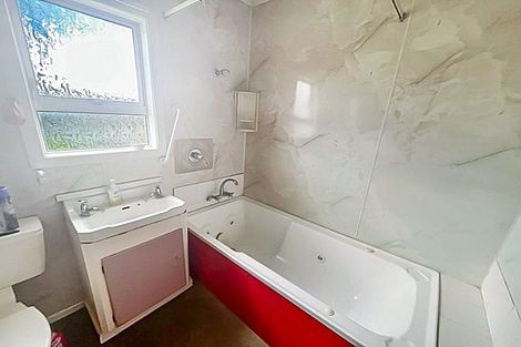 Photo of property in 15 Cramond Street, Tokoroa, 3420