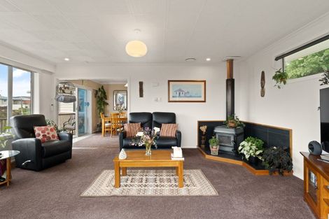 Photo of property in 14 Tweed Street, Kinmont Park, Mosgiel, 9024
