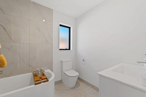 Photo of property in 24a Vagues Road, Northcote, Christchurch, 8052