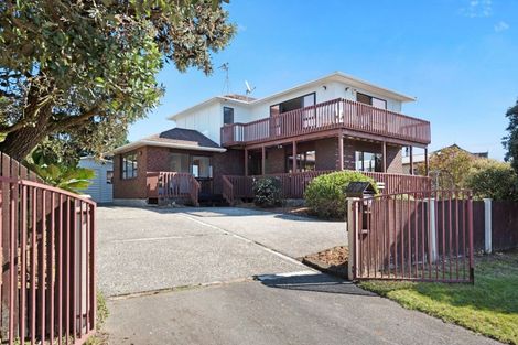 Photo of property in 254 Manly Street, Paraparaumu Beach, Paraparaumu, 5032