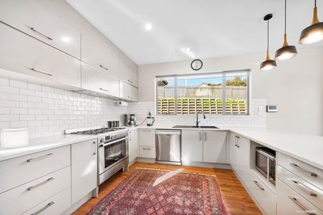 Photo of property in 2 Treetops Way, Bayview, Auckland, 0629