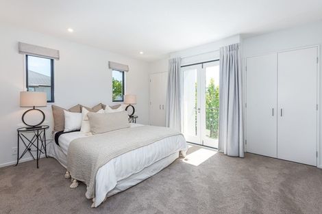 Photo of property in 88a Merivale Lane, Merivale, Christchurch, 8014