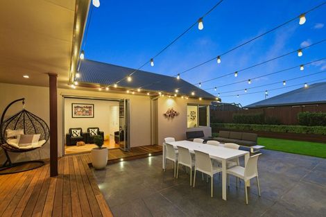 Photo of property in 35 Barrington Drive, Huntington, Hamilton, 3210