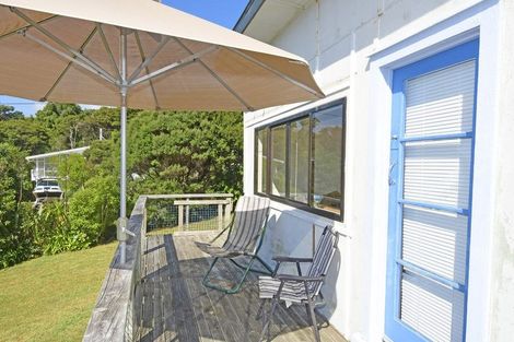 Photo of property in 8 Spray Crescent, Leigh, 0985