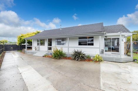 Photo of property in 21 Elmwood Crescent, Pukete, Hamilton, 3200