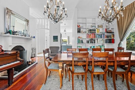 Photo of property in 93 Kuratawhiti Street, Greytown, 5794