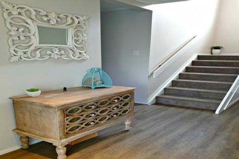 Photo of property in 1/105 John Downs Drive, Browns Bay, Auckland, 0630