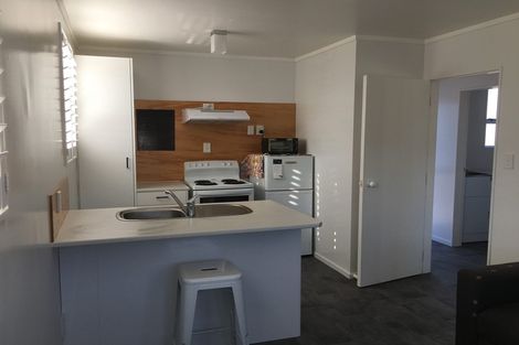 Photo of property in 2/71 Kemp Street, Kilbirnie, Wellington, 6022