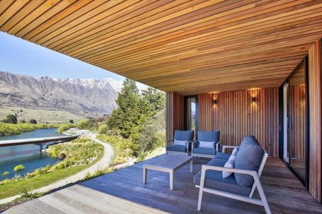Photo of property in 13 Old Homestead Place, Kawarau Falls, Queenstown, 9300