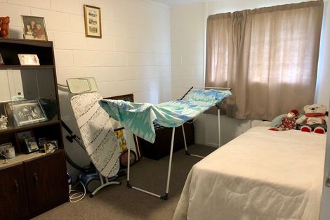 Photo of property in 2/109 Sycamore Drive, Sunnynook, Auckland, 0620