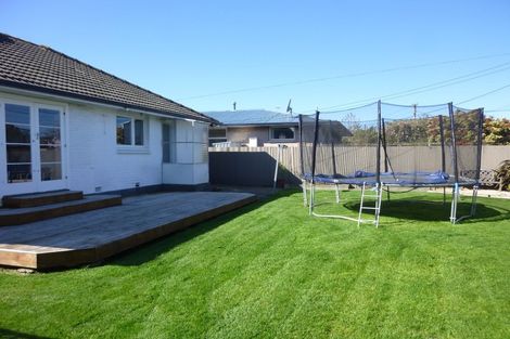 Photo of property in 2 Blanray Place, Bishopdale, Christchurch, 8053