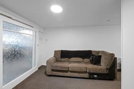 Photo of property in 20 Stuart Place, Blagdon, New Plymouth, 4310