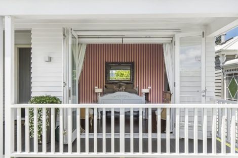 Photo of property in 258 Jervois Road, Herne Bay, Auckland, 1011