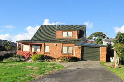 Photo of property in 1/14 Rakaia Rise, Clover Park, Auckland, 2019