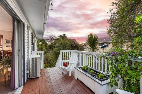 Photo of property in 15 Anich Road, Massey, Auckland, 0614
