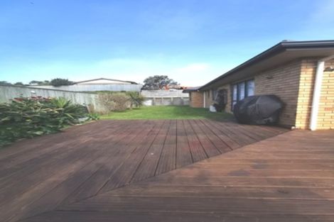 Photo of property in 4 Byron Brown Place, Otaki Beach, Otaki, 5512