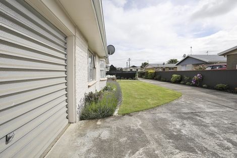 Photo of property in 19 Charles Street, Grasmere, Invercargill, 9810