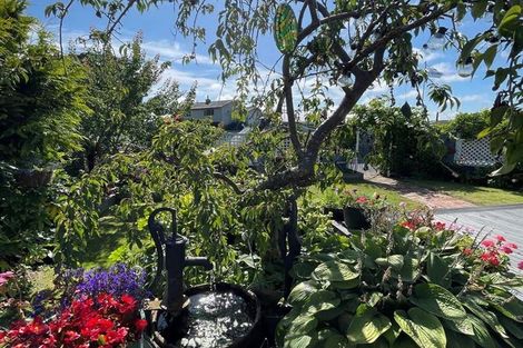 Photo of property in 12 Parsonage Road, Waimate, 7924