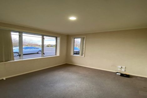 Photo of property in 19 Innswood Place, Rototuna North, Hamilton, 3210