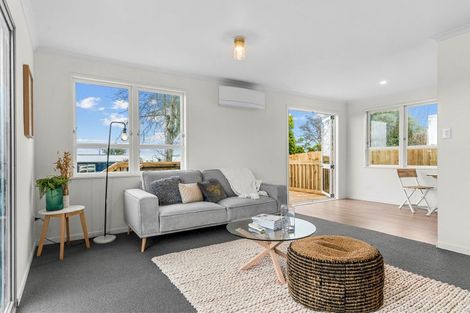 Photo of property in 5 Montague Place, Onerahi, Whangarei, 0110