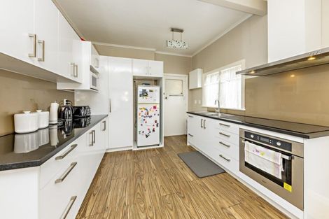 Photo of property in 12 Ballance Avenue, Papatoetoe, Auckland, 2104