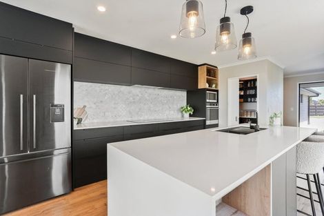 Photo of property in 14 Braeburn Crescent, Swannanoa, Kaiapoi, 7692