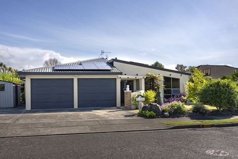 Photo of property in 11 Coleridge Place, Stoke, Nelson, 7011